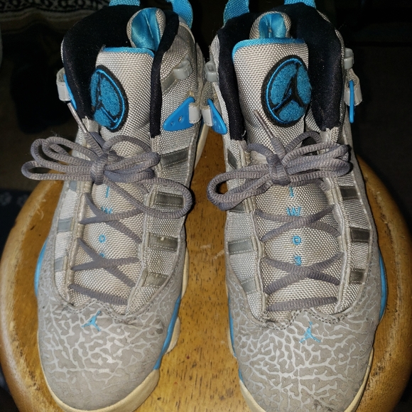 Six Rings - Picture 2 of 4